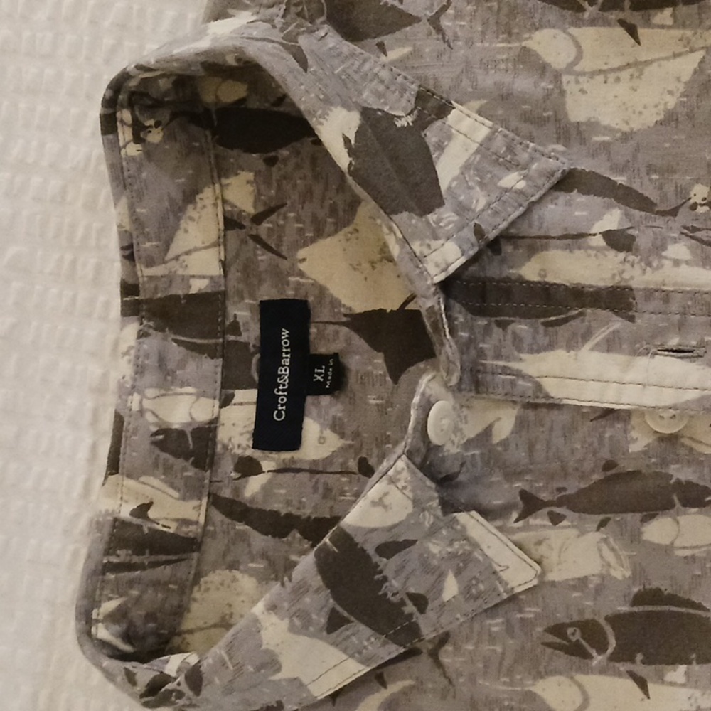 Man's Croft & Barrow all cotton  size XL Chocolate, Taupe, and Sand